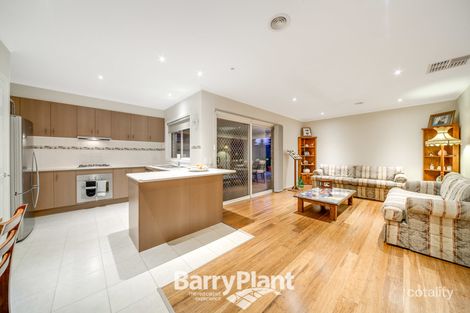 Property photo of 8 Killarney Crescent Pakenham VIC 3810