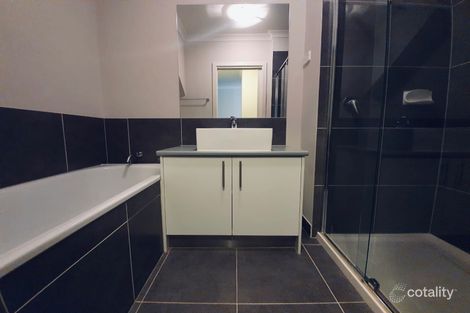 26/64 Escapade Bvd, Craigieburn, VIC 3064