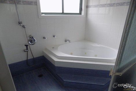 Property photo of 20 Bailey Parade Peakhurst NSW 2210
