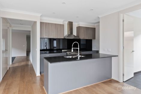 Property photo of 37 Iris Loop Armstrong Creek VIC 3217