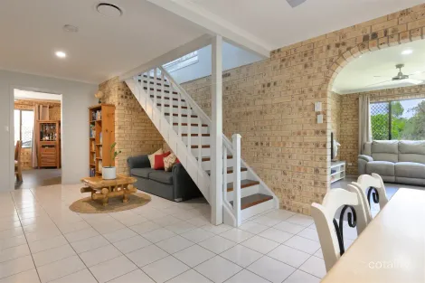 Property photo of 49 Tarcoola Drive Boyne Island QLD 4680