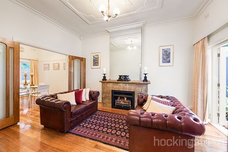 Property photo of 17 Moira Avenue Carnegie VIC 3163