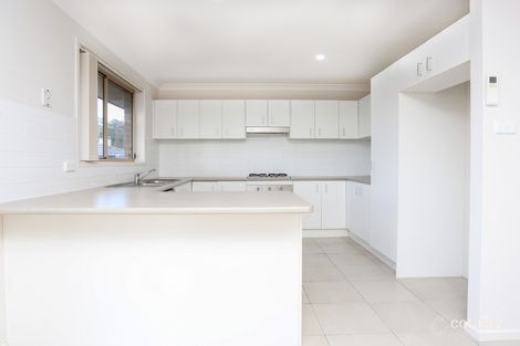 Property photo of 10 Mileham Circuit Rutherford NSW 2320