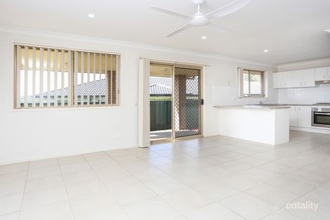 Property photo of 10 Mileham Circuit Rutherford NSW 2320