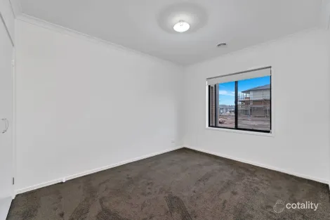 Property photo of 4 Sapphire Road Cobblebank VIC 3338