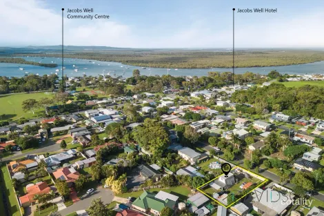 17 Karen St, Jacobs Well, QLD 4208