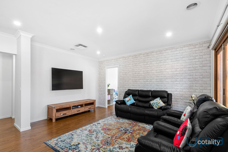 Property photo of 11 Silverbay Avenue Point Cook VIC 3030