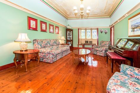 Property photo of 10 Eastern Avenue Kensington NSW 2033