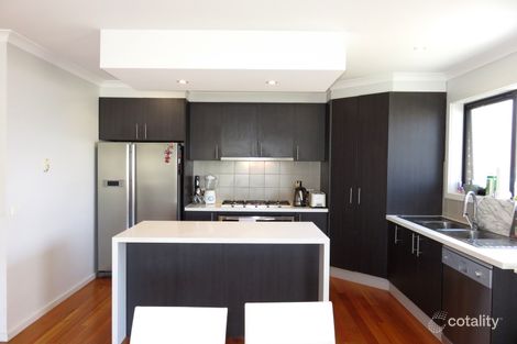 Property photo of 15 Autumn Grove Mernda VIC 3754