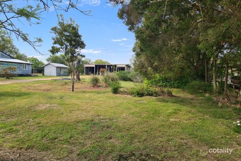 27 Thallon St, Crows Nest, QLD 4355