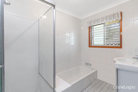 Property photo of 24 Lakes Drive Tweed Heads West NSW 2485