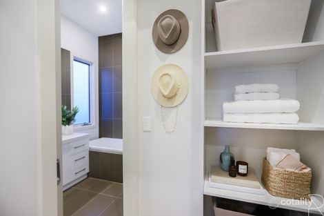 Property photo of 73 Alma Terrace Newport VIC 3015