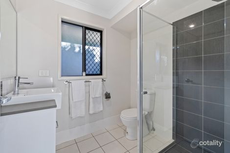 Property photo of 2/2 Leah Court Wellington Point QLD 4160
