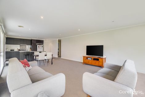 Property photo of 12 Toritta Way Truganina VIC 3029