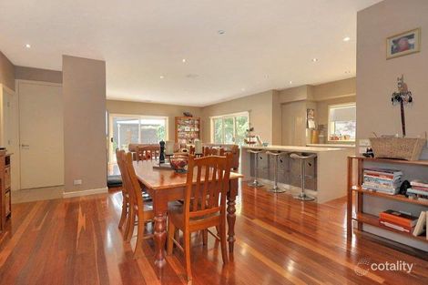 Property photo of 39 Pinevale Way Ballarat North VIC 3350