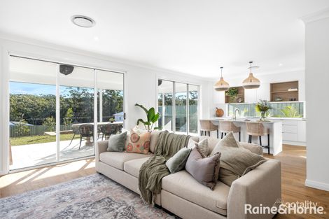 Property photo of 17 Iluka Crescent Narrawallee NSW 2539