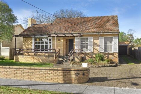 Property photo of 2 Quentin Road Malvern East VIC 3145