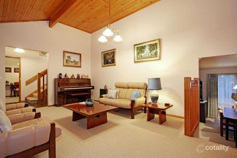 Property photo of 20 Cambridge Close Croydon Hills VIC 3136