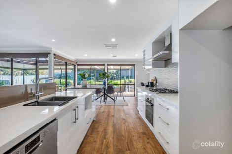 Property photo of 13 Barton Drive Trott Park SA 5158