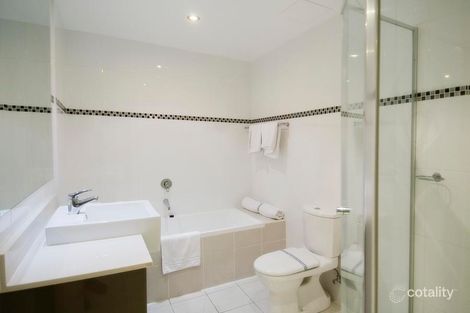 606/18 Cypress Ave, Surfers Paradise, QLD 4217