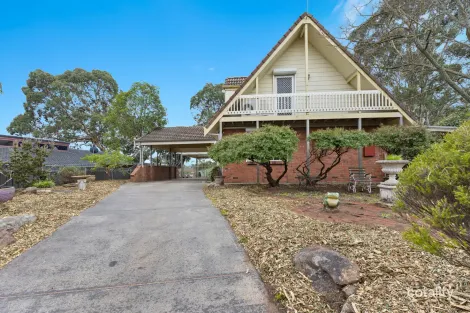 7 ALLENDALE GR, WOODSIDE, SA 5244
