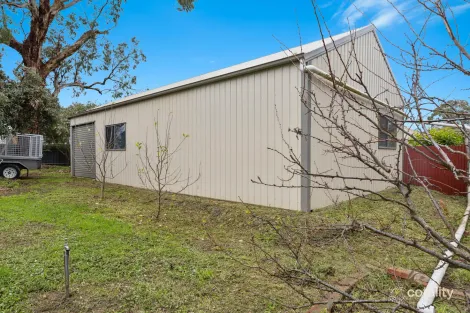 Property photo of 7 Allendale Grove Woodside SA 5244