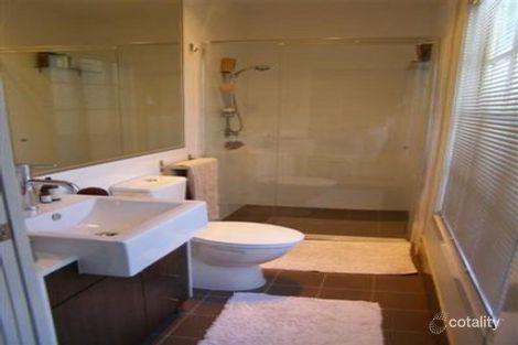 Property photo of 20 Jay Street Red Hill QLD 4059