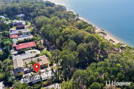 76 Victoria Pde S, Coochiemudlo Island, QLD 4184