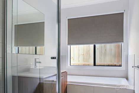 Property photo of 26 Corymbia Street Mount Duneed VIC 3217