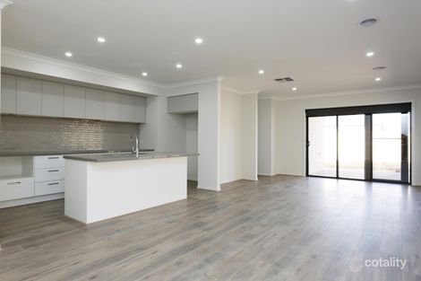 Property photo of 17 Rabbit Crescent Werribee VIC 3030
