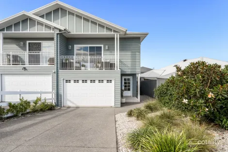 Property photo of 97 Dunmore Road Shell Cove NSW 2529