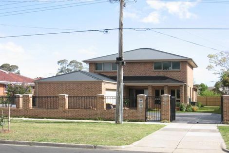 18 Grenfell Rd, Mount Waverley, VIC 3149