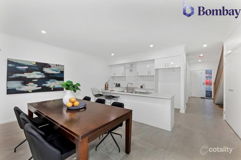 Property photo of 7 Popran Walk Wollert VIC 3750
