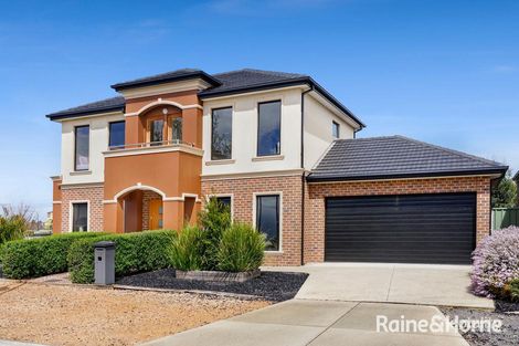 Property photo of 52 Dahlia Drive Caroline Springs VIC 3023