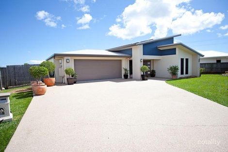 Property photo of 77 Gingham Street Glenella QLD 4740