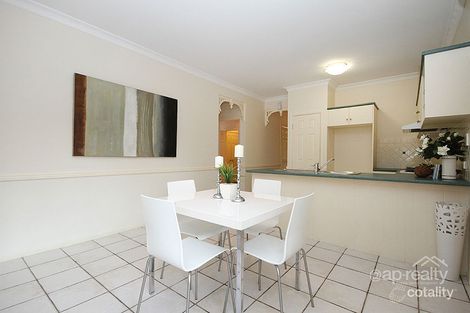 Property photo of 43 Carolina Parade Forest Lake QLD 4078