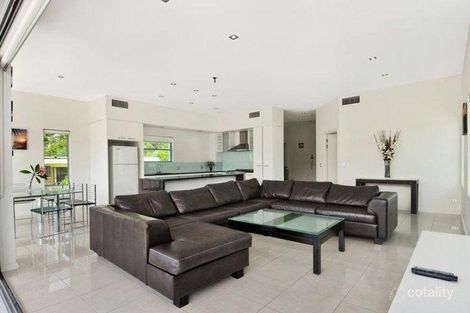 Property photo of 1/6 Seagull Avenue Mermaid Beach QLD 4218