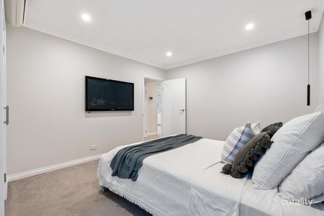 Property photo of 44 Gleddon Way Hillarys WA 6025