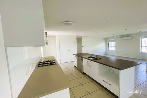 Property photo of 38 Broadwater Place New Auckland QLD 4680