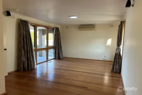Property photo of 3 Christine Street Cranbourne VIC 3977