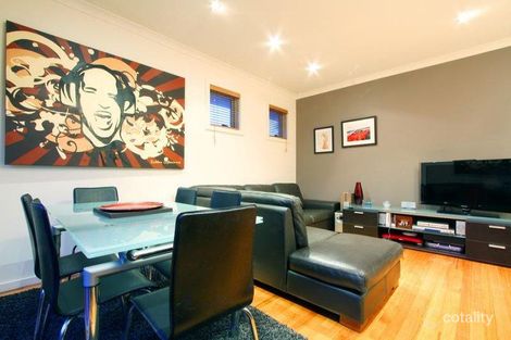 Property photo of 2/209 Purinuan Road Reservoir VIC 3073