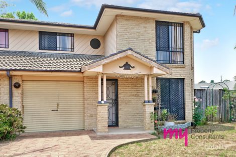 Property photo of 1/8 Redfern Road Minto NSW 2566