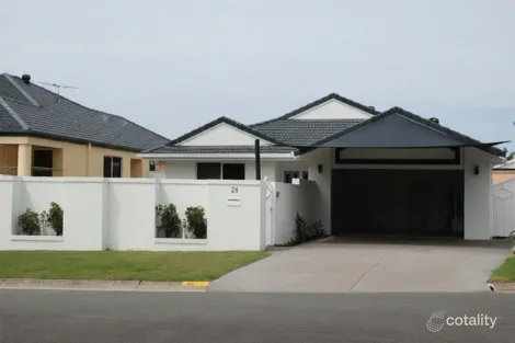 24 Saltbreeze Ct, Runaway Bay, QLD 4216