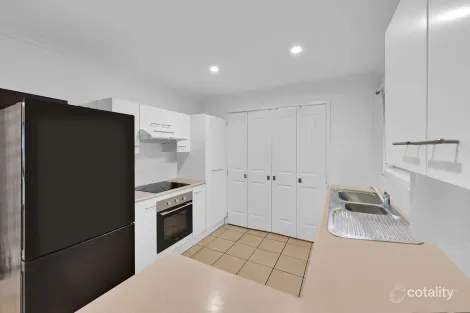 Property photo of 10 Macfarlane Street Riverhills QLD 4074