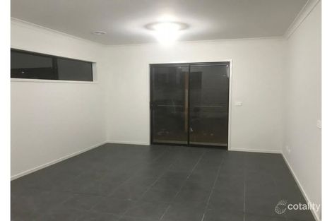 Property photo of 3 Illawara Drive Mickleham VIC 3064