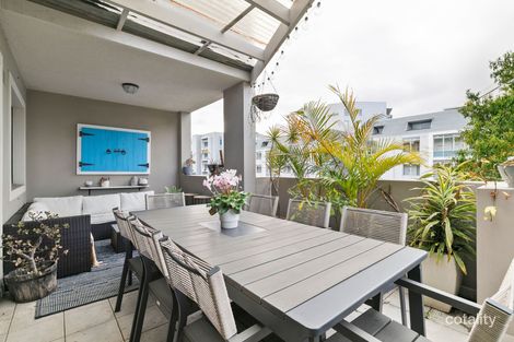 Property photo of 9/11 Sturdee Parade Dee Why NSW 2099