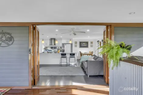 Property photo of 1 Boscawan Crescent Bellbird Park QLD 4300