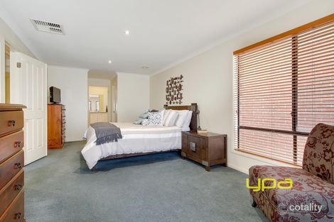 Property photo of 10 Waratah Road Werribee VIC 3030