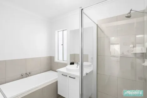 Property photo of 6 Polly Parade Tarneit VIC 3029