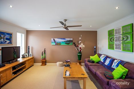 Property photo of 74 Sandheath Place Ningi QLD 4511